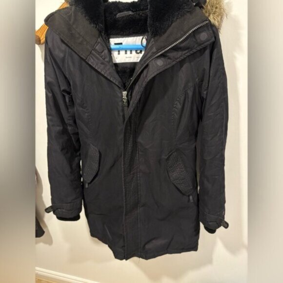 TNA SUMMIT PARKA - Size small - Picture 4 of 13